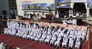 افغان دارالعلوم کې د فضيلت پګړۍ تړلو په وياړ پرتمينه غونډه وشوه